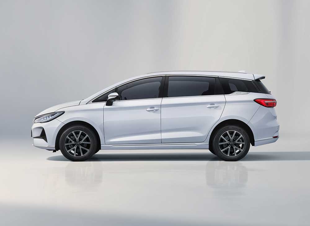 Harga BYD M6 Semarang